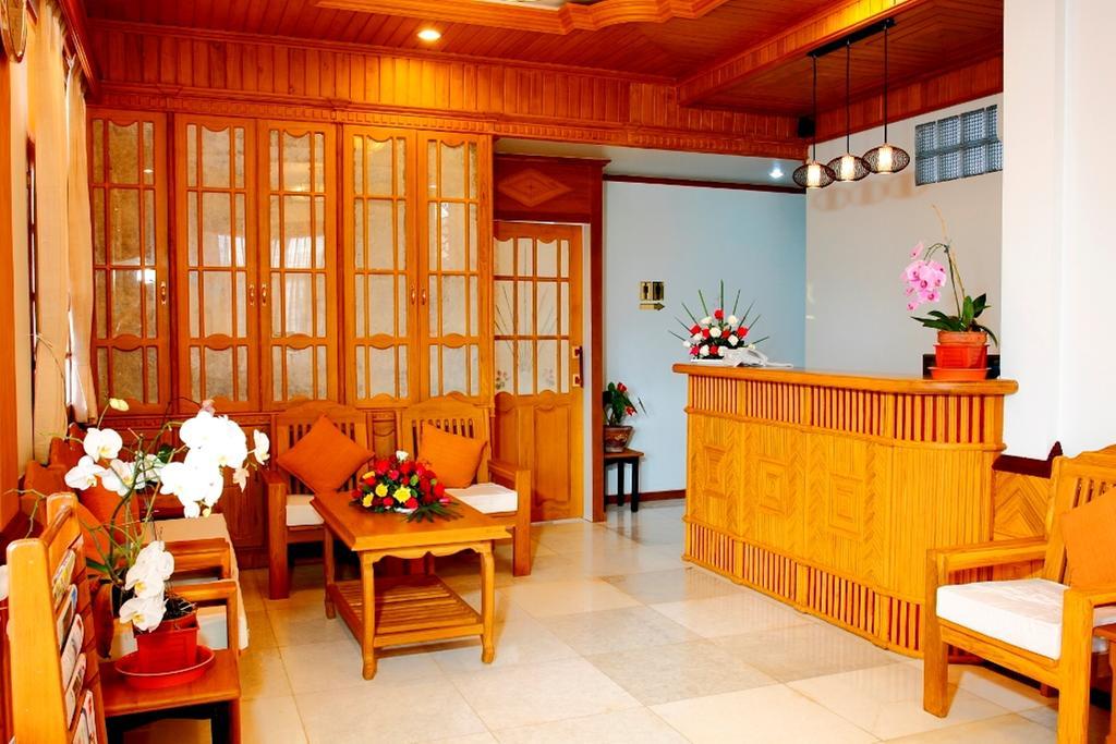 Inle Lotus Hotel Nyaung Shwe Dış mekan fotoğraf