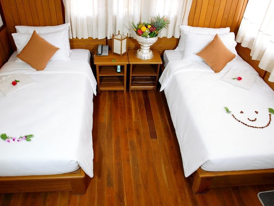 Inle Lotus Hotel Nyaung Shwe Dış mekan fotoğraf