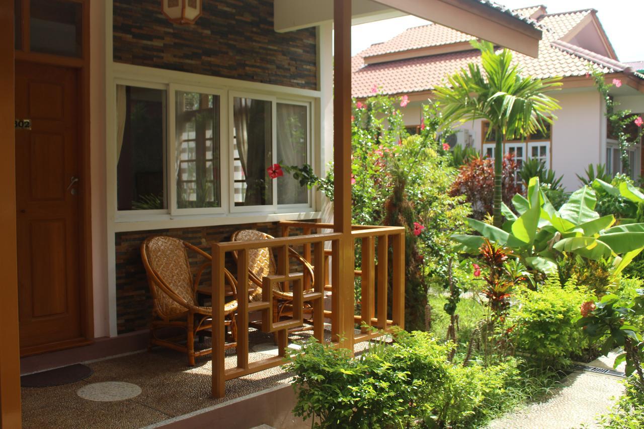 Inle Lotus Hotel Nyaung Shwe Dış mekan fotoğraf