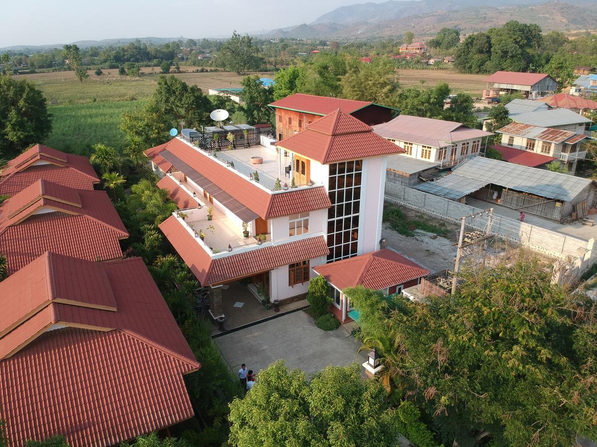 Inle Lotus Hotel Nyaung Shwe Dış mekan fotoğraf